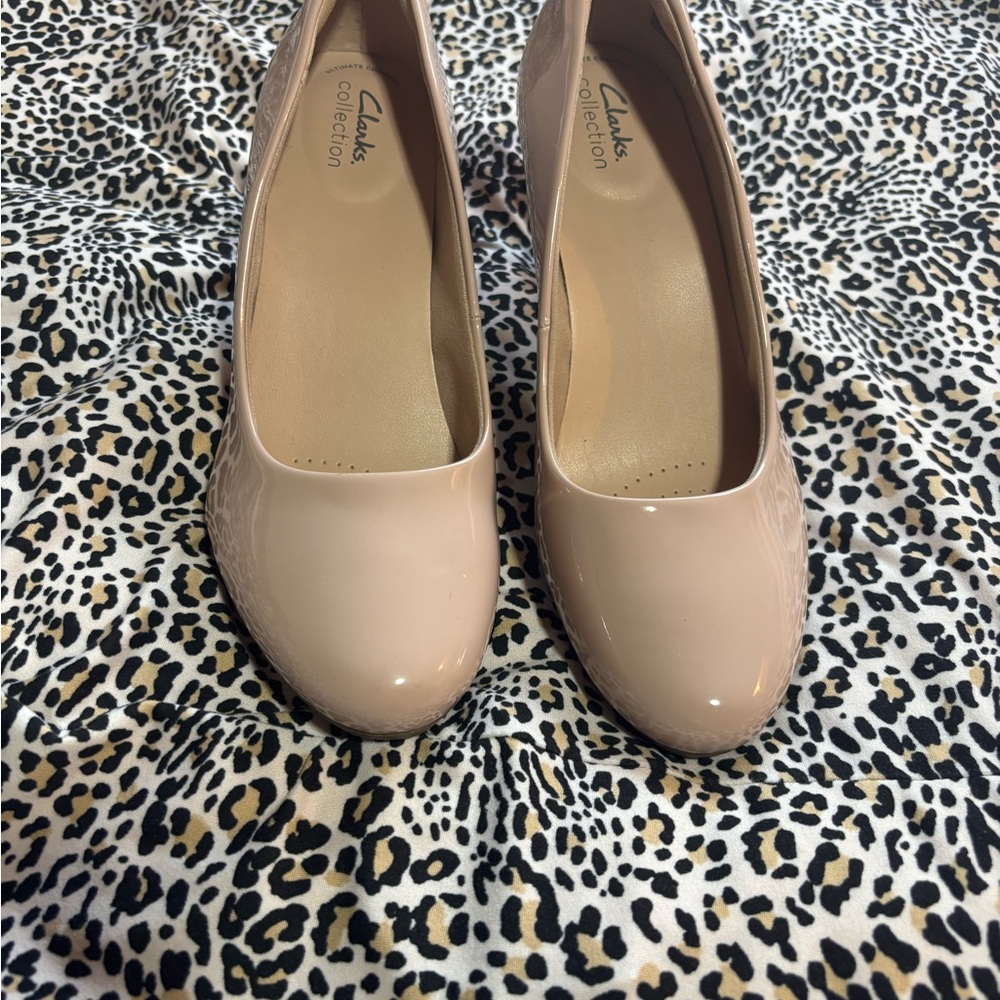 Clarks Women's Beige Patent Heels